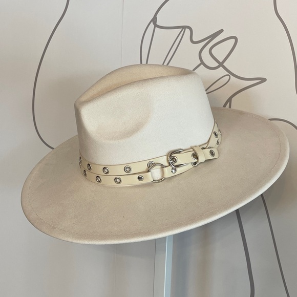 Boutique Accessories - Western-Style Fedora with Decorative Band w/Adjustable tie O/S Multiple Colors